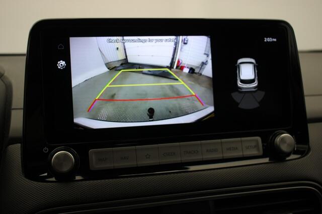Hyundai Kona Electric Comfort 64 kWh - Carplay, Navi, Cruise, Camera, Trekhaak, SOH 100%