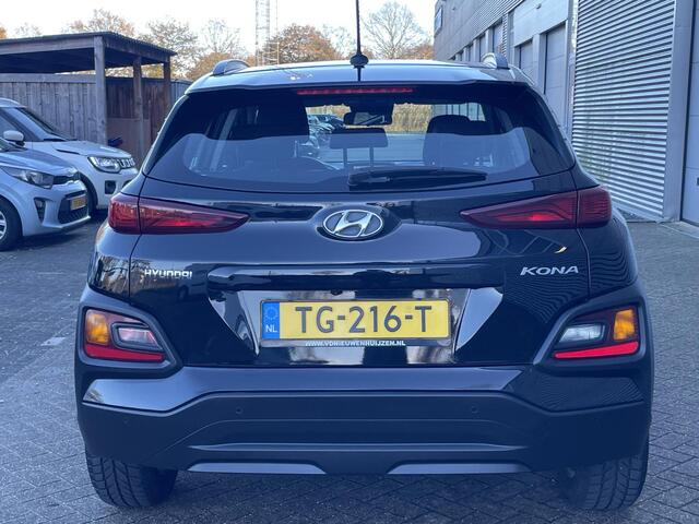 Hyundai Kona 1.0T Essence Climate | Camera | Sensoren | Navigatie