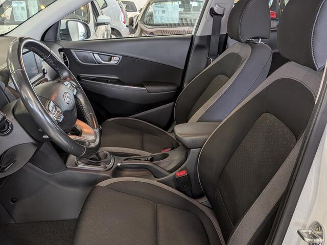 Hyundai Kona 1.0T Premium Airco, Cruise Control, Stuurbekrachtiging