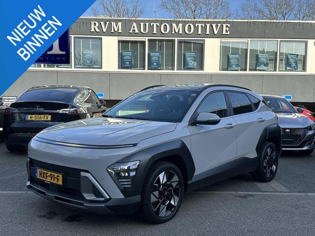 Hyundai Kona 1.6 GDI HEV Premium Sky VAN: 34.900,- VOOR 31.877,- UW LENTEVOORDEEL: 3.023,- | DEALER ONDERHOUDEN | FABR. GARANTIE t/m 06-2031