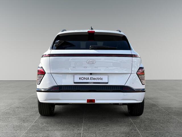 Hyundai Kona Electric Pure Edition Long Range 64.8kWh 204pk | STOEL + STUURVERW. | ADAPTIVE CRUISE | CAMERA | APPLE CARPLAY / ANDROID AUTO |