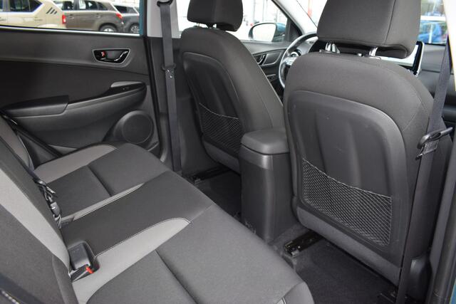 Hyundai Kona 1.6 GDI HEV Fashion | Automaat | Trekhaak | Navigatie | Camera | Adaptieve Cruise Control |