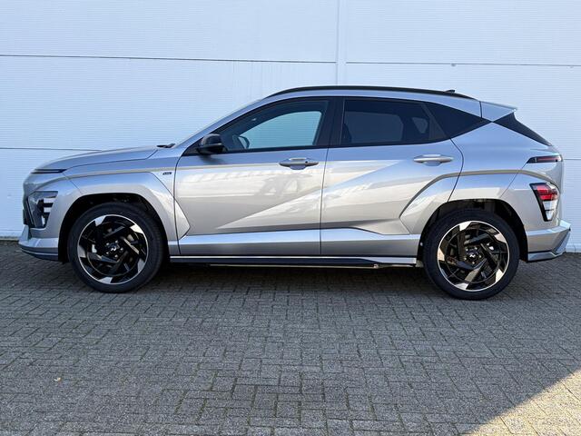 Hyundai Kona Electric N Line Business 64.8 kWh / Adaptieve Cruise Control / Apple Carplay/Android Auto / Navigatie / Achteruitrijcamera / DAB / Climate Control /
