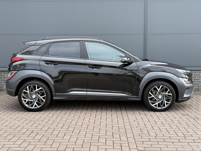 Hyundai Kona 1.6 GDI HEV Premium / Dealer Onderhouden / Apple Carplay/Android Auto / Clima / Leder / Keyless / Krell Audio / Camera / Bluetooth / Stoelverwarming + Verkoeling / Stuurverwarming /