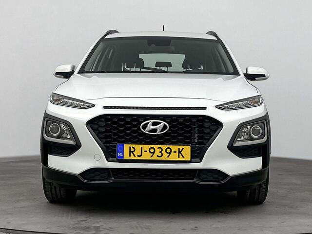 Hyundai Kona 1.0T Comfort 120Pk | Navigatie Via Apple & Android Carplay | Achteruitrijcamera | Parkeersensoren Achter | Climate Control | Cruise Control & Snelheidsbegrenzer | Trekhaak |