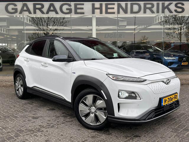 Hyundai Kona EV Fashion 64 kWh | SOH: 95,5% | Full LED | Blindspot | Elektr Stoelen | Two Tone White - Darknight metallic |
