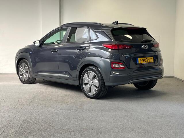 Hyundai Kona EV Premium 64 kWh | SCHUIFDAK | STOELKOELING | KRELL SOUND |