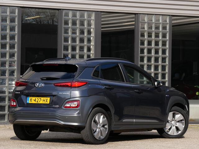 Hyundai Kona EV 64kWH FASHION/ DESIGN PACK/ HEAD-UP/ BLINDSPOT/ SOH 100%