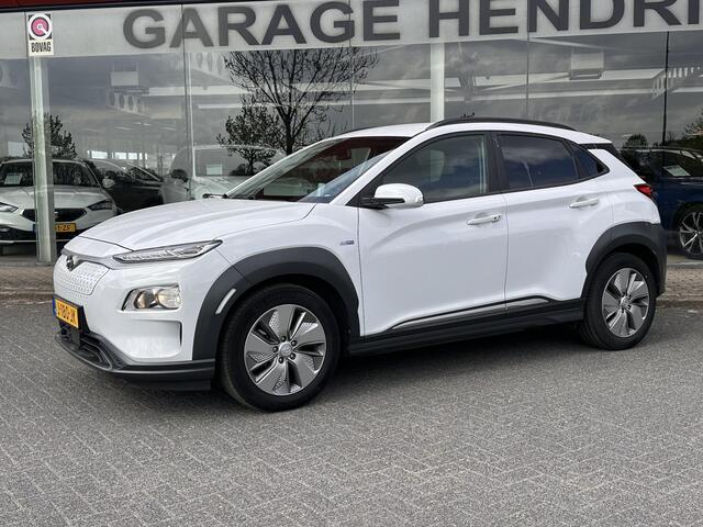 Hyundai Kona EV Fashion 64 kWh | SOH: 94,1% | Dode Hoek Detectie | HUD | ACC |