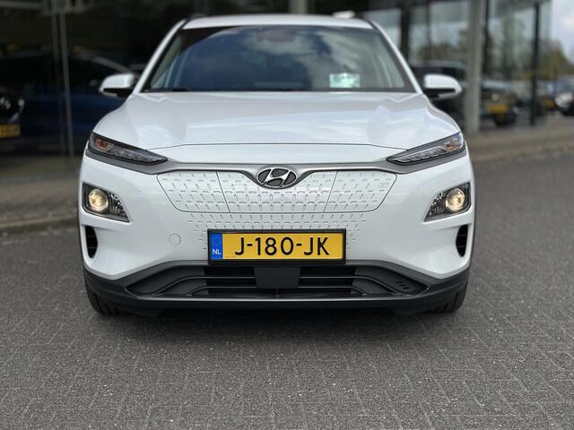 Hyundai Kona EV Fashion 64 kWh | SOH: 94,1% | Dode Hoek Detectie | HUD | ACC |