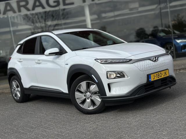 Hyundai Kona EV Fashion 64 kWh | SOH: 94,1% | Dode Hoek Detectie | HUD | ACC |