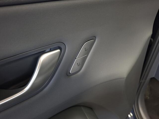 Hyundai Kona 1.6 GDI HEV I Elektrische stoelen met geheugen I Stoelverwarming I LUXE I