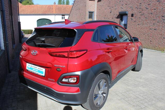 Hyundai Kona Electric Style 39kWh Navi, Camera, Pdc, Winterpack, All Weather