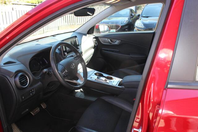 Hyundai Kona Electric Style 39kWh Navi, Camera, Pdc, Winterpack, All Weather