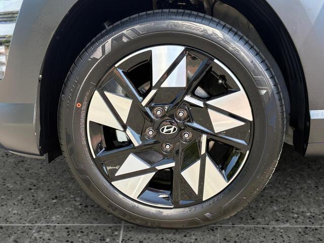 Hyundai Kona Comfort Plus 1.6 GDI HEV 137pk | STOEL + STUURVERW. | NAVI | APPLE CARPLAY / ANDROID AUTO | 18'' TWO-TONE LM-VELGEN |