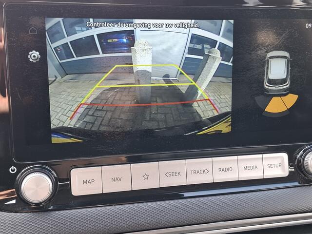 Hyundai Kona EV Comfort 64 kWh | Apple Carplay / Android Auto | Warmtepomp | SoH 97% | Adaptieve Cruise Control | Climate Control | NL auto |