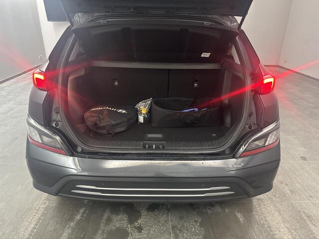Hyundai Kona EV Fashion 64 kWh 126.200 KM | SOH 95% | WORDT VERWACHT!