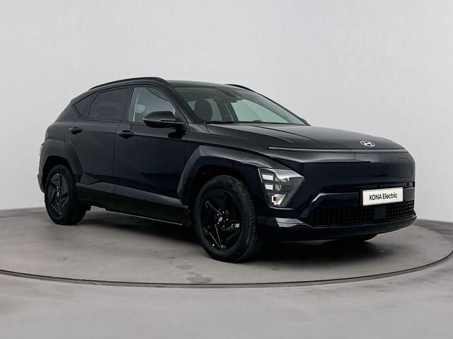 Hyundai Kona Electric Long Range Pure Edition 64.8 kWh | Apple Carplay/Android Auto | Lichtmetalen wielen 5-spaaks 17" | Navigatiesysteem full map | Nieuw snel leverbaar
