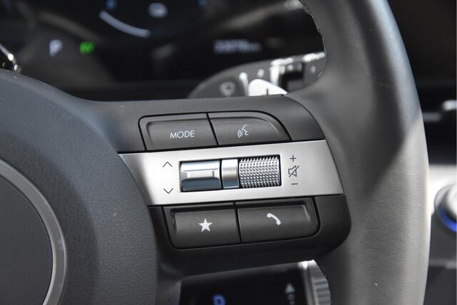 Hyundai Kona 1.6 GDI HEV Premium Sky