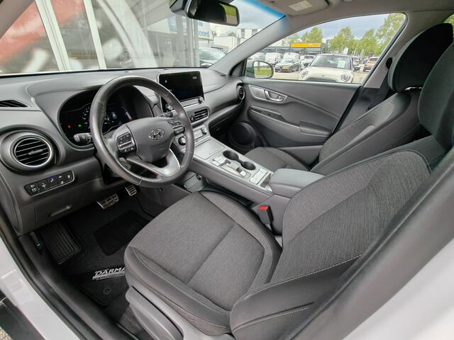 Hyundai Kona EV Fashion Design 64 kWh / Camera / Carplay / Adapt. Cruise / Warmtepomp /