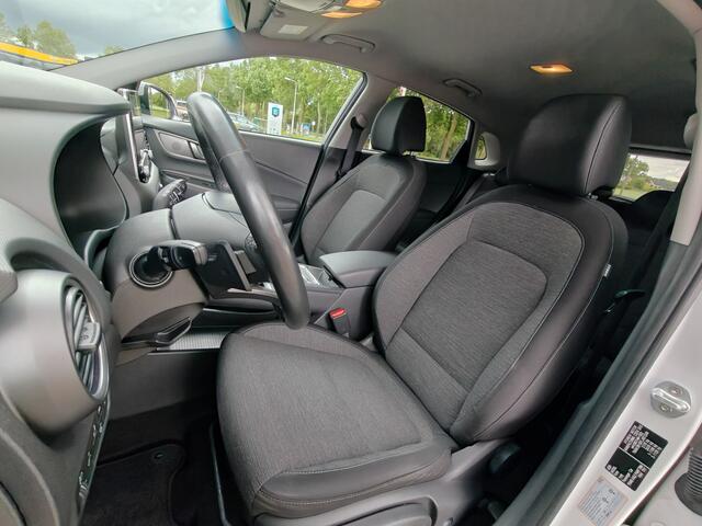 Hyundai Kona EV Fashion Design 64 kWh / Camera / Carplay / Adapt. Cruise / Warmtepomp /