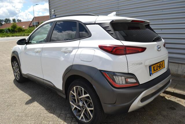 Hyundai Kona 1.6 GDI HEV COMFORT SMART|NAVI|CARPLAY|HEADUP