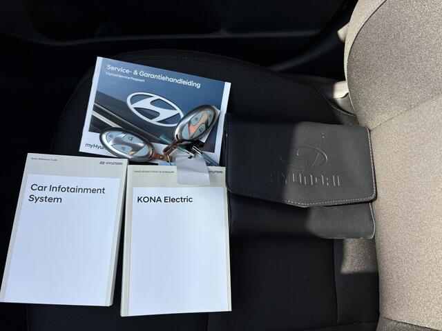 Hyundai Kona Electric N Line Business 64.8 kWh / ¤500,- Voordeel / Uit Voorraad Leverbaar / Navigatie / Cruise Control Adaptief / Stoel+Stuur Verwarming /