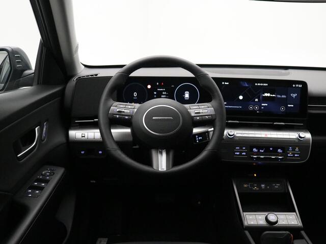 Hyundai Kona 1.6 GDI HEV Premium / ¤4500,- Voordeel / Navigatiesysteem / Apple Carplay / Android Auto / Climate control / Adaptieve Cruise control /