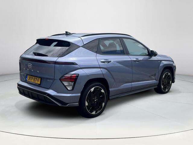 Hyundai Kona Electric N Line Business 64.8 kWh | Uit voorraad leverbaar! | Adaptieve Cruise Control | Parkeersensoren voor en achter | Dodehoekdetectie | Navigatie | Stoel / Stuurverwarming | Keyless entry en start| Uit Voorraad Leverbaar |
