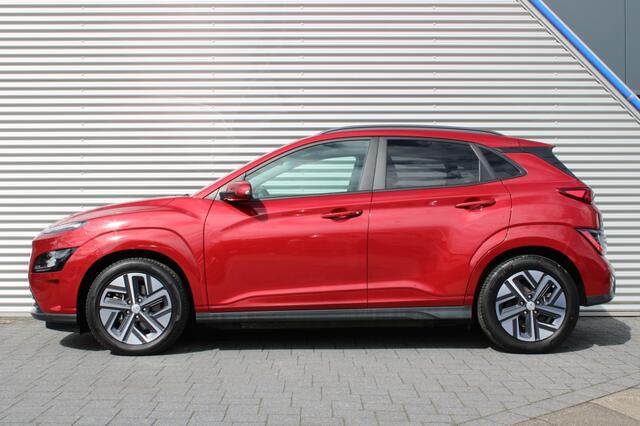 Hyundai Kona EV Fashion 64 kWh | Trekhaak | Camera | HUD | Full Led