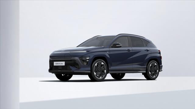 Hyundai Kona N Line Business 64.8 kWh Long Range / ¤ 1.500 Voordeel op de nieuwprijs / Prijs is rijklaar / Direct uit voorraad leverbaar / Navigatie / Adaptive Cruise Control / Climate Control / N-Line interieur & Exterieur accenten / 18" LMV /
