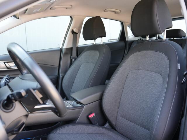 Hyundai Kona EV Comfort 64 kWh | Warmtepomp | Cruise control adaptief | Apple Carplay |