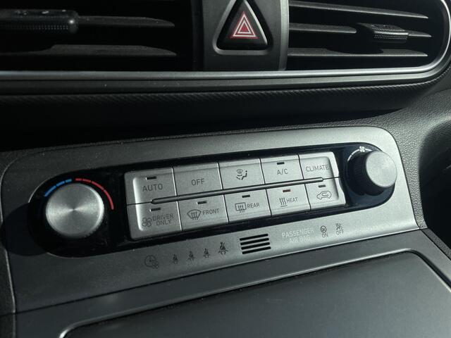 Hyundai Kona EV Fashion 64 kWh / 3 Fase Lader / Cruise Control / Airco / Apple Carplay/Android Auto / Fietsendrager beugel /