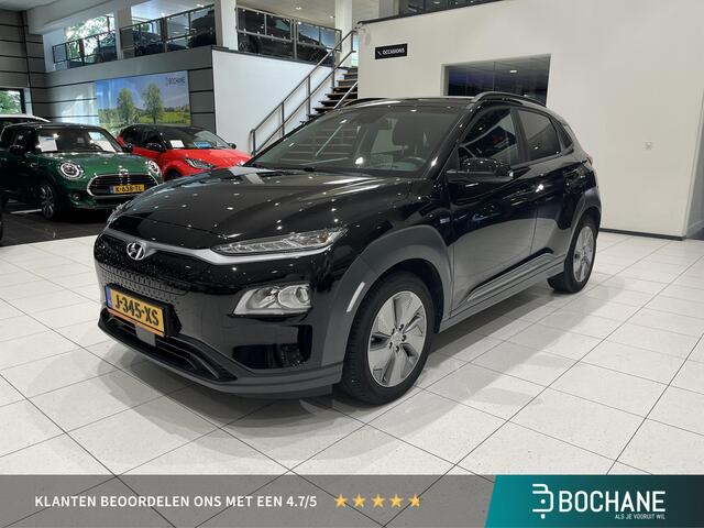 Hyundai Kona EV Fashion 64 kWh | SOH 91,6% | Navi | Adaptieve cruise control, Camera | Dodehoek bewaking Keyless entry | Apple carplay Android auto