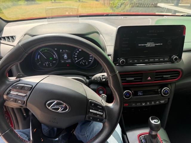 Hyundai Kona 1.6 GDI HEV Premium