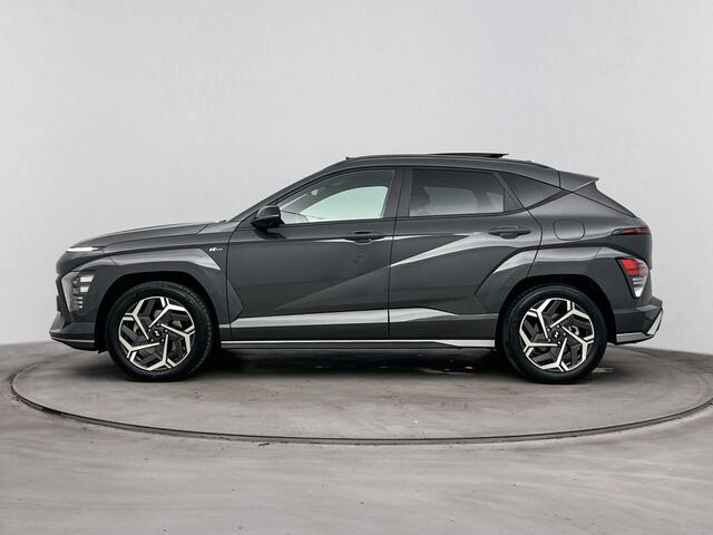 Hyundai Kona 1.6 GDI HEV N Line Sky | Navi | Climate Controle | Zonnedak | Afneembare trekhaak | Camera | Android en Apple Carplay|