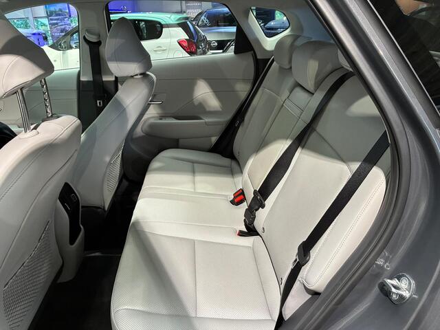 Hyundai Kona 1.6 GDI HEV Premium Sky | Panoramadak | Elektrisch verstelbare stoel | Stoel verwarming/verkoeling |