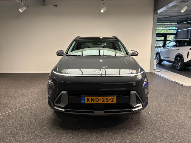 Hyundai Kona 1.6 GDI HEV Premium Sky | Panoramadak | Elektrisch verstelbare stoel | Stoel verwarming/verkoeling |