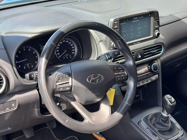 Hyundai Kona 1.0T Essence / Applecarplay/Androidauto / Airco / Navi / Camera /