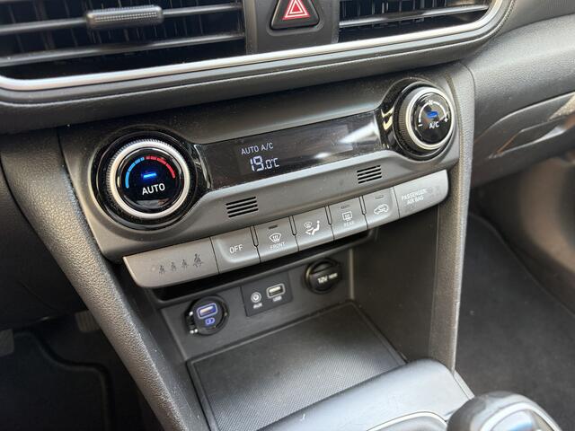 Hyundai Kona 1.0 T-GDI Comfort / NAVI / CRUISE / CLIMATE / 105dkm! NAP!