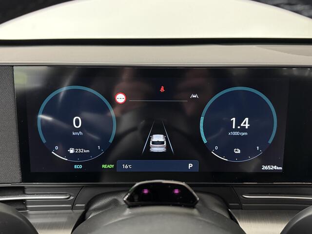 Hyundai Kona 1.6 GDI HEV Premium Sky | Navigatie | 360° Camera | BOSE-Audio | Stoelverwarming | Panoramadak |