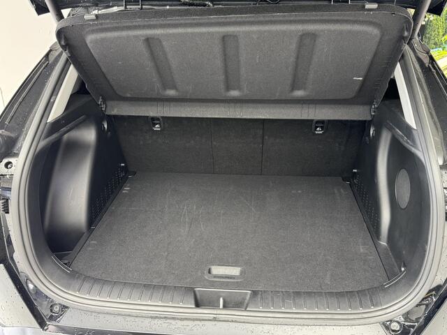 Hyundai Kona 1.6 GDI HEV Premium Sky | Navigatie | 360° Camera | BOSE-Audio | Stoelverwarming | Panoramadak |