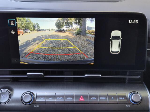 Hyundai Kona 1.6 GDI HEV Comfort / Trekgewicht 1300 kg / Apple Carplay Android Auto / Achteruitrijcamera / Keyless Entry/Start / Adaptief cruise control / Climate control / Parkeersensoren voor en achter / Lichtmetalen wielen 16" /