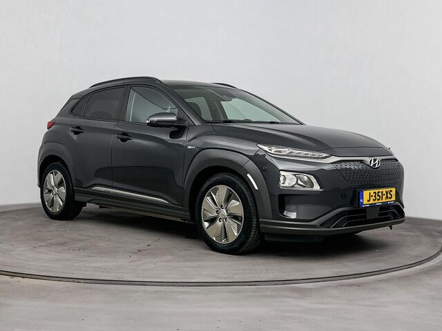 Hyundai Kona EV Fashion 64 kWh | Achteruitrij camera | Navigatie | Adaptive cruise | Head up display | Dodehoek detectie |