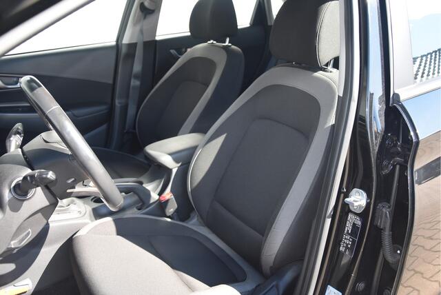 Hyundai Kona 1.0T Essence | Trekhaak | Navi | Krell Audio | PDC
