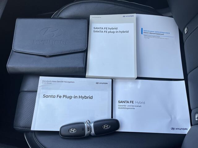 Hyundai SANTA FE 1.6 T-GDI PHEV Comfort Smart Automaat / Trekgewicht 1.350 kg / Stuur- en stoelverwarming / Apple Carplay Android Auto / Krell Premium Audio / Adaptief cruise control