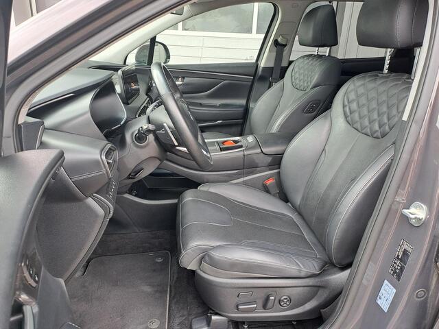 Hyundai SANTA FE 1.6 T-GDI HEV Premium Sky 7-Persoons, Panoramadak, Stoelventilatie, 360° Camera, Volleder, Memory