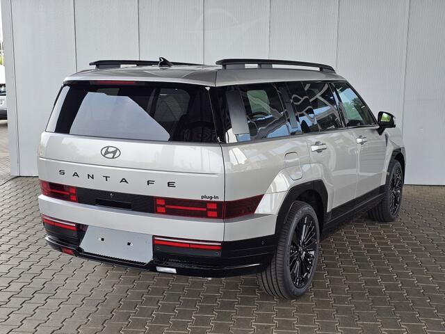 Hyundai SANTA FE 1.6 T-GDI PHEV 4WD Black Line | 6-zitter | Navigatie | Leder