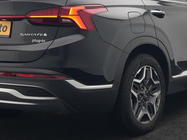 Hyundai SANTA FE 1.6 T-GDI Premium Plug In Hybrid 266pk Dealer O.H PHEV | Adaptive Cruise | Head Up | 360 Camera | Lederen Sportstoelen Memory & Ventilatie | Apple Carplay | Verwarmde Stoelen & Stuur | Sfeerverlichting | Keyless | Navigatie | Blis | DAB |