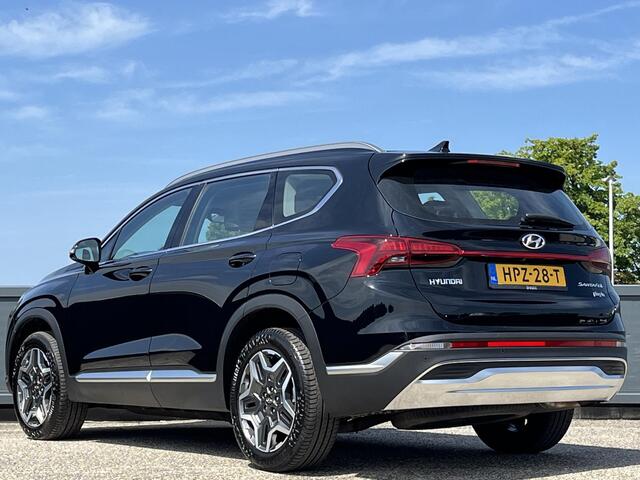 Hyundai SANTA FE 1.6 T-GDI PHEV 265 PK Comfort Smart 7p. | 7-Persoons | Vol lederen bekleding | Full map Navi & Multimedia Apple Carplay / Android Auto |